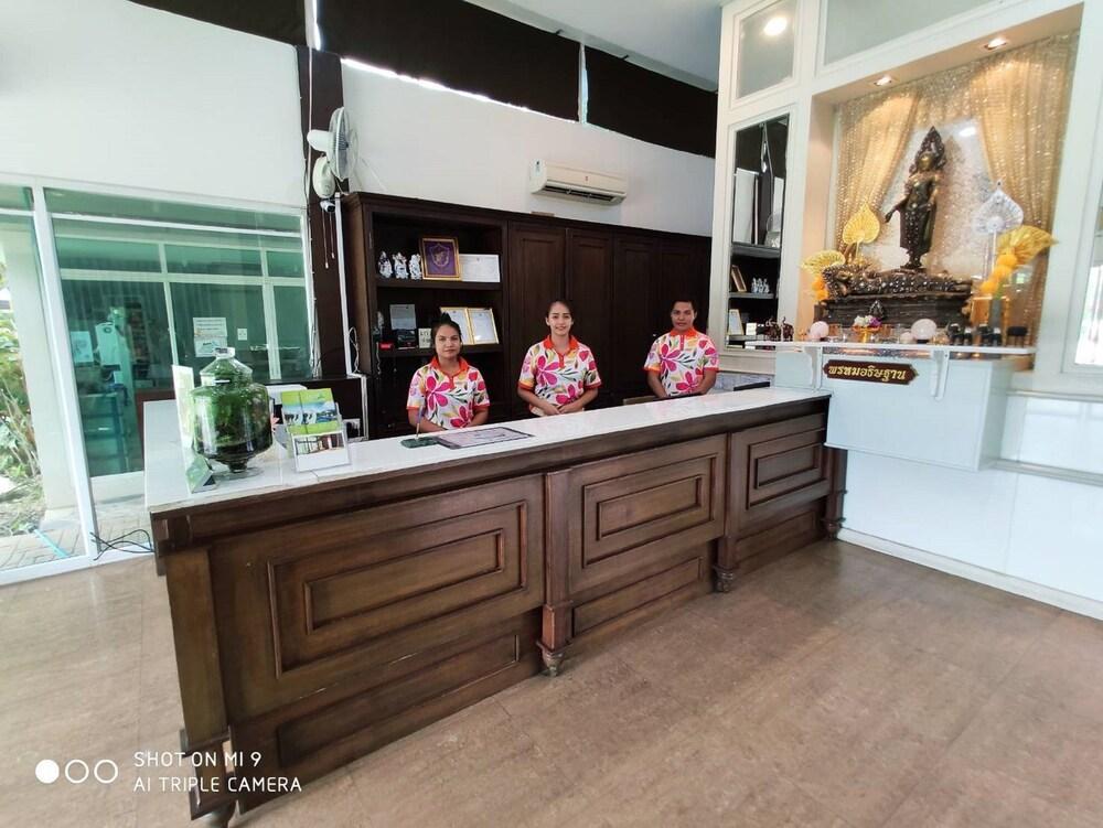 Nana Resort Kaeng Kachan Bagian luar foto